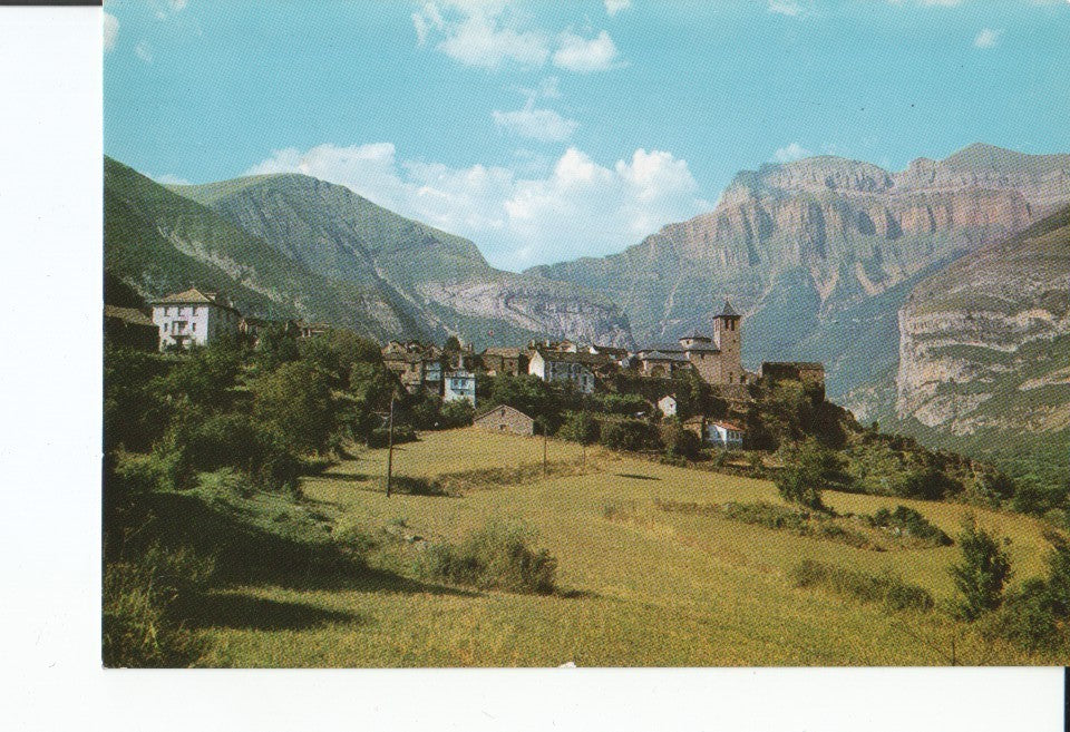 Postal 017022: TORLA Pirineo Central - Vista del pueblo de Torla