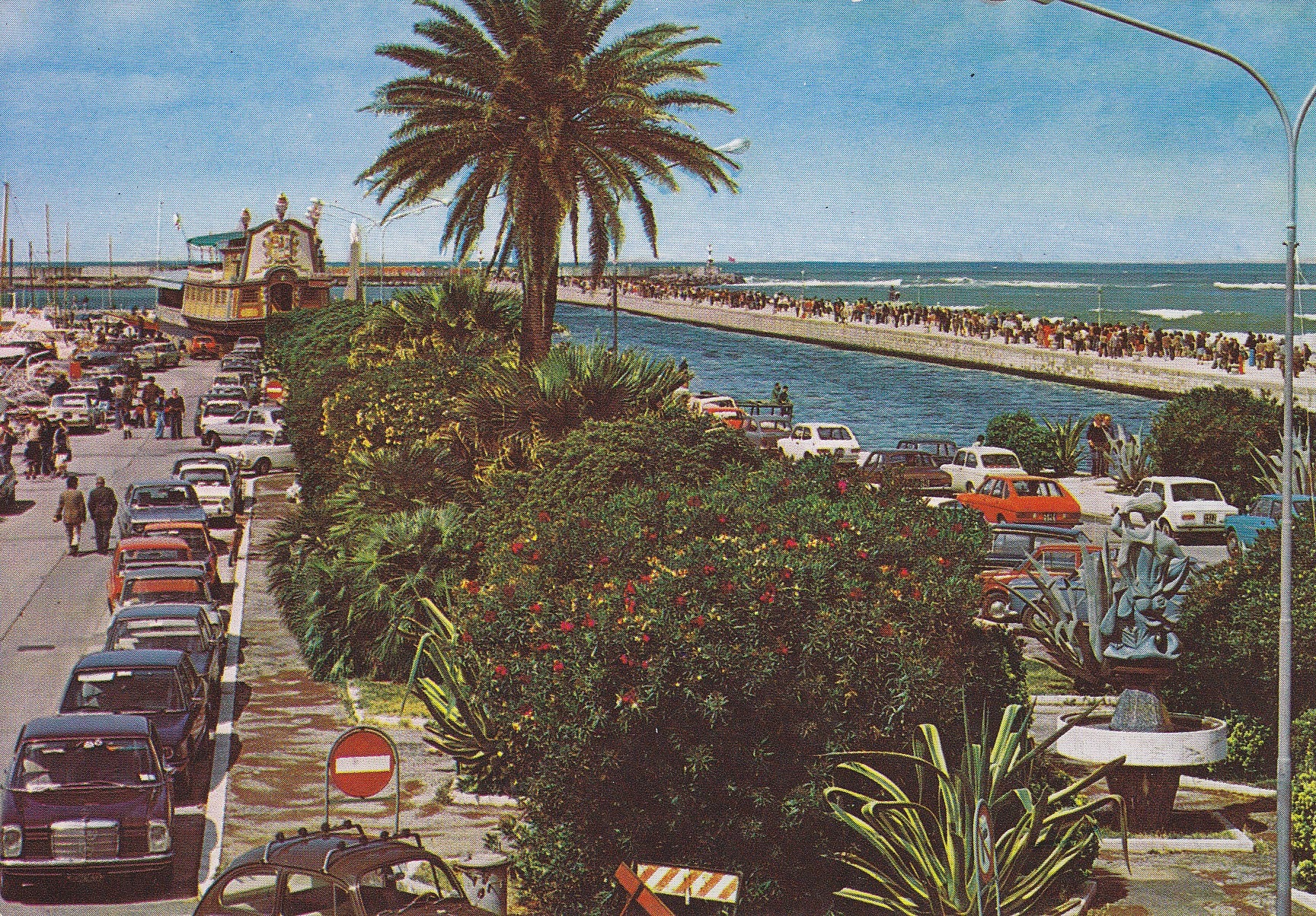 Postal 60865: El puerto. Viareggio