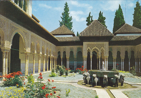 Postal 61019: Patio de los leones. Alhambra (Granada)