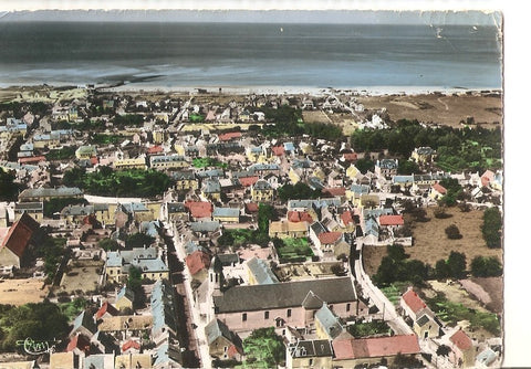 Postal 039538 : Courseulles (Calvados). Vue aerienne vers la Mer