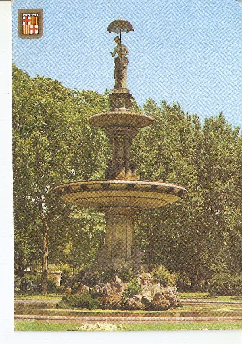 Postal 037958 : Barcelona. Parc de la Ciudadella. Dama del Paraiguas