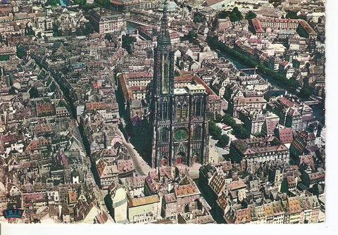 Postal 037525 : En avion sur Strasbourg. La Cathedrale