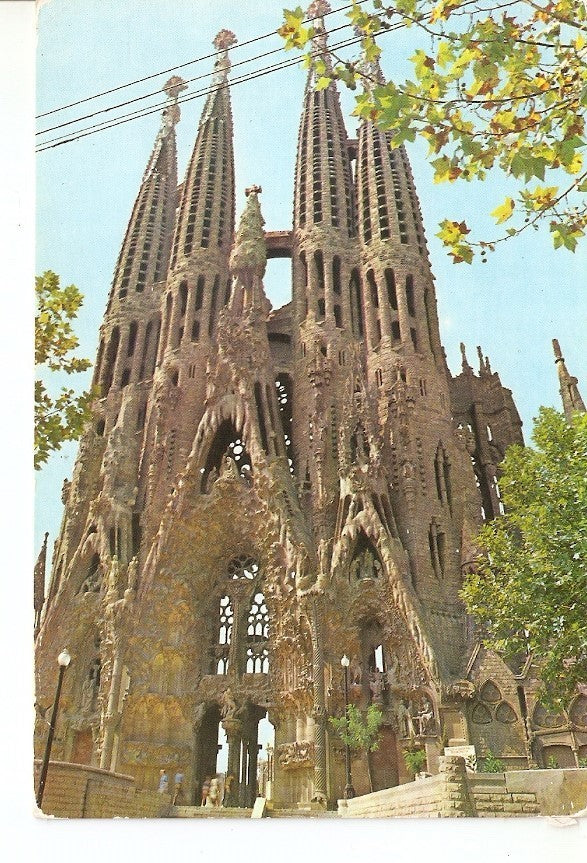 Postal 025049 : Templo expiatorio de la Sagrada Familia. Barcelona