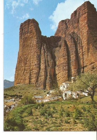 Postal 031603 : Riglos (Huesca). Vista panoramica y Macizo del Mallo Pison