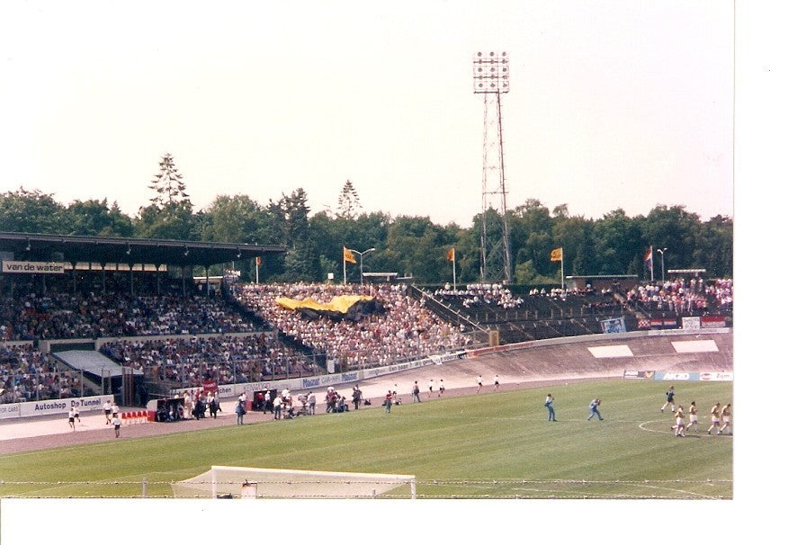 Foto Futbol 026285 : Estadio de futbol. Nijmegen