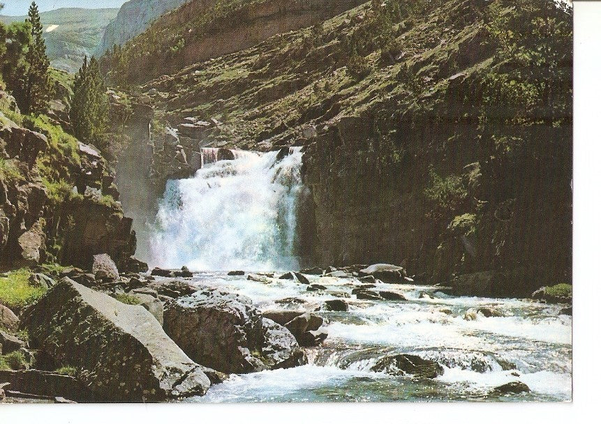 Postal 042386 : Valle de Ordesa (Huesca). Rio Arazas Cascada de Diana