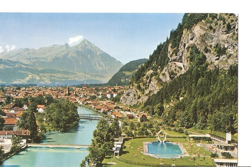 Postal 037185 : Interlaken - Stranbad mit Niesen