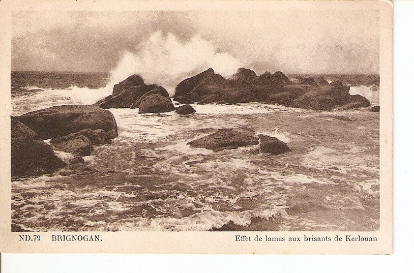Postal 027085 : Brignogan, Effect de lames aux brisants de Kerlouan