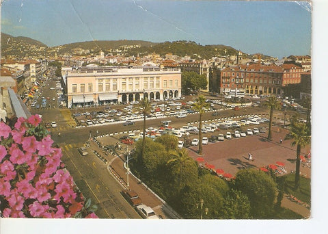 Postal 032971 : La Cote dAzur. Nive (Alpes Maritimes). La Place Massena et lavenue Felix Faute
