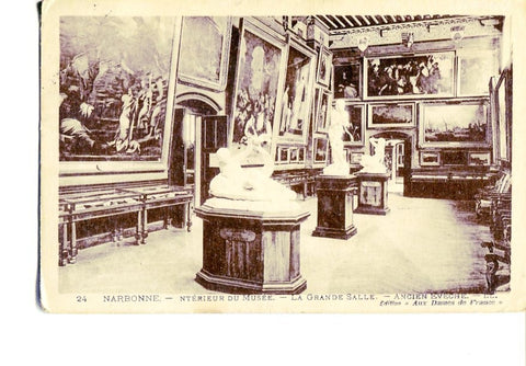 Postal 016458: NARBONE - Interior du musee  La Grande Salle