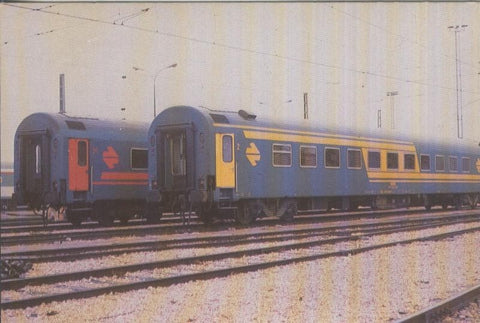 Postal 013032: Tren Renfe: R5 coche serie 9.000