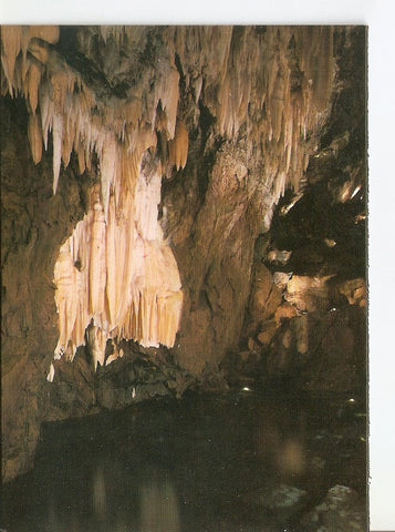 Postal 038913 : La Gruta de las Maravillas. Gran Lago (detalle)