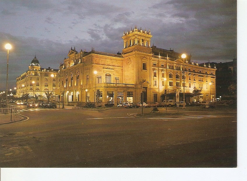 Postal 029259 : San Sebastian, Teatro Victoria Eugenia y hotel Maria Cristina