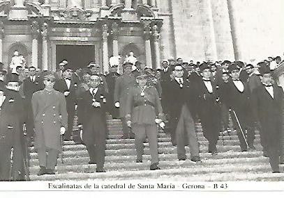 POSTAL 55013: Girona. Escalinatas de la catedral