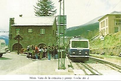 POSTAL 55146: Personal de pasaje y coche A6. Nuria 1993