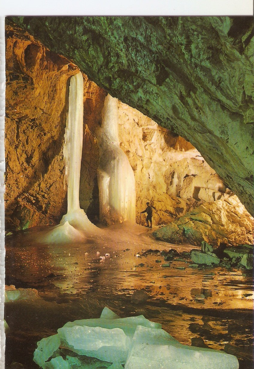 Postal 038082 : Parque Nacional de Ordesa. Gruta helada de Casteret