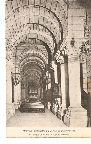 Postal 036551 : Madrid: Catedral de la Almudena (Cripta) Nave Central hacia el organo