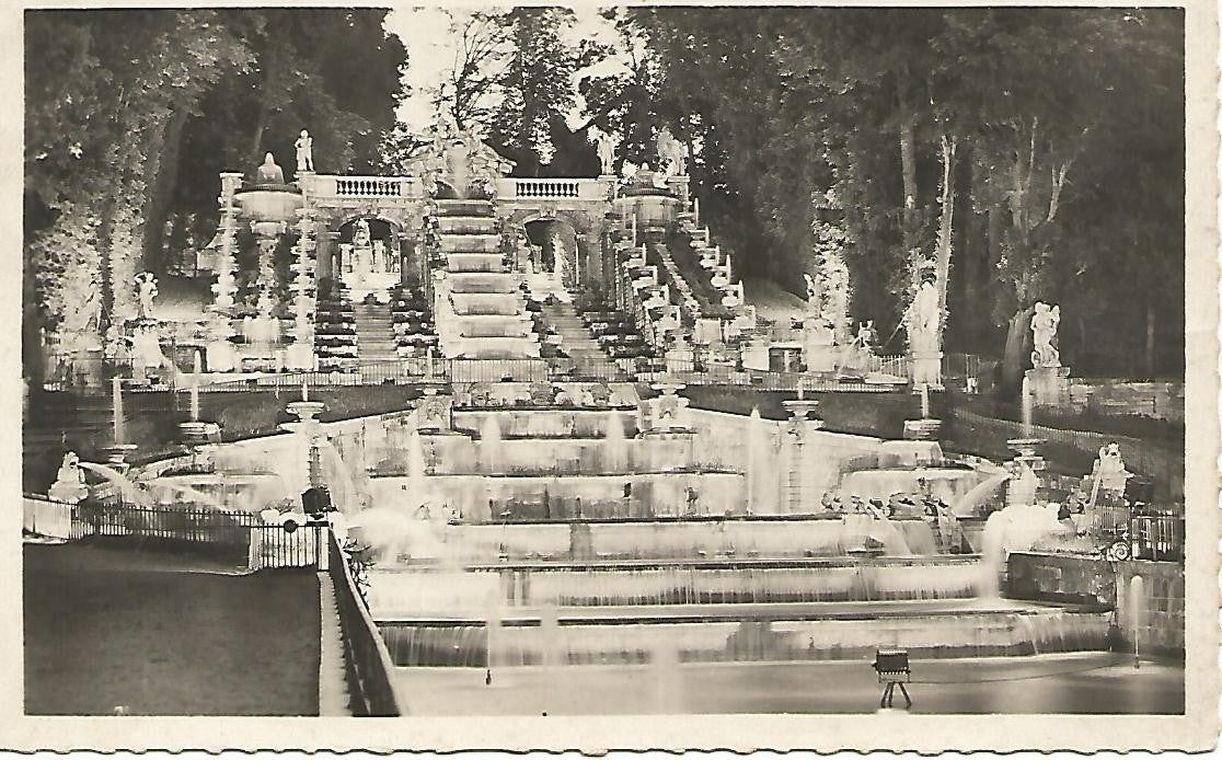 Postal 51148: PARIS - Parque de Saint Claud