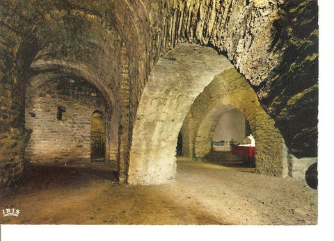 Postal 023313 : La Crypte, Saint Michel de Cuxa, en Roussillon