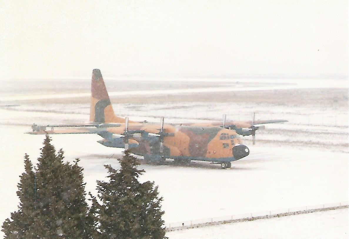 Postal 51206: Hercules C-130