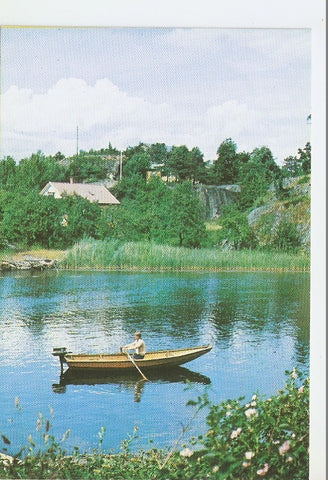 Postal 040671 : Canoa a motor en rio