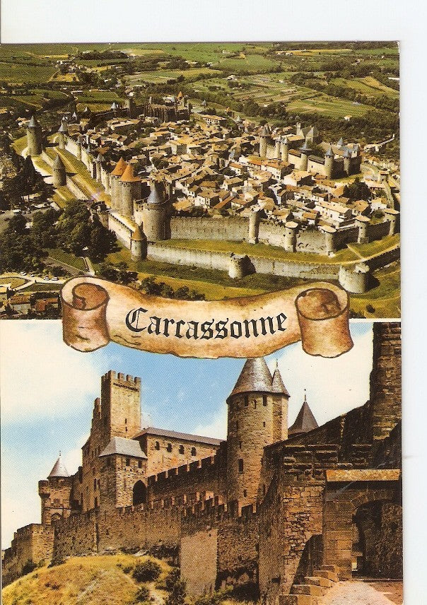 Postal 027765 : Carcvassonne (11000-Aude), Vue aerienne de la Cite et la Porte Narbonnaise