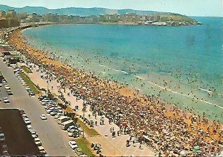 POSTAL 55671: GIJON. Playa de San Lorenzo