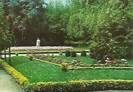 POSTAL 55687: GIJON. Parque de Isabel la Catolica