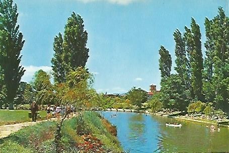 POSTAL 55932: VITORIA. Rio Zadorra