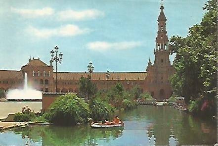 POSTAL 56038: SEVILLA. Plaza de España