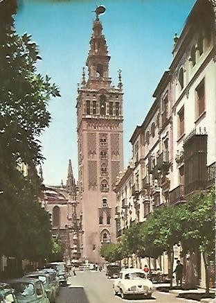 POSTAL 56065: SEVILLA. La Giralda