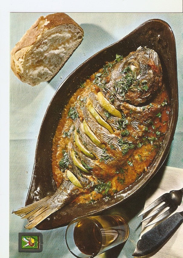 Postal 028746 : Platos Tipicos. Besugo al horno madrileño