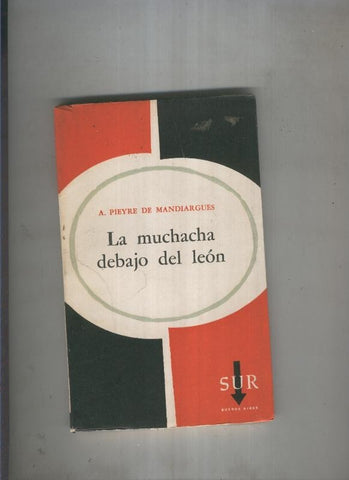 La muchacha debajo del leon