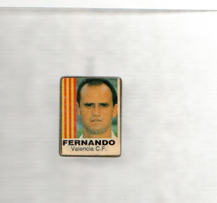 Pins: Fernando ,jugador del Valencia