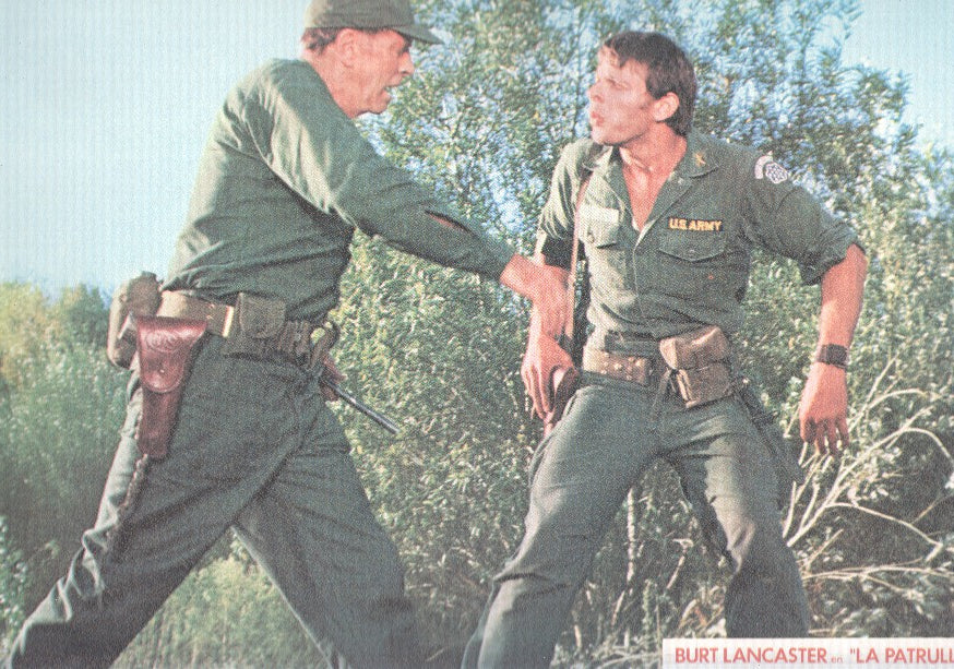 Caratula de cine: LA PATRULLA / Go Tell the Spartans  (numerado 04 en trasera)