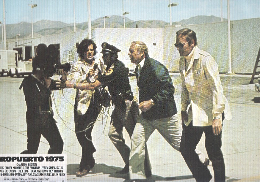 Caratula de cine: AEROPUERTO 75 / Airport 1975 (numerado 03 en trasera)