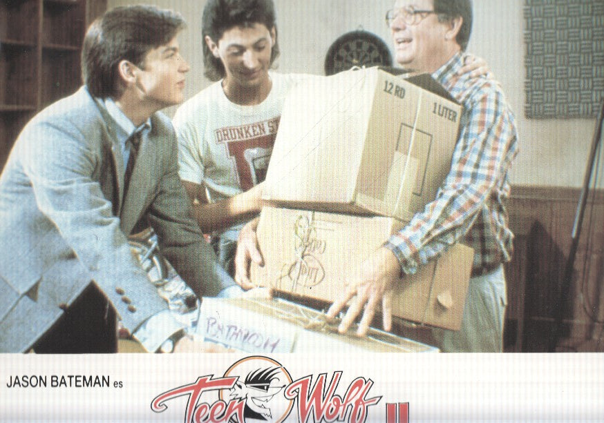 Caratula de cine: DE PELO EN PECHO II / Teen Wolf II (numerado 04 en trasera)