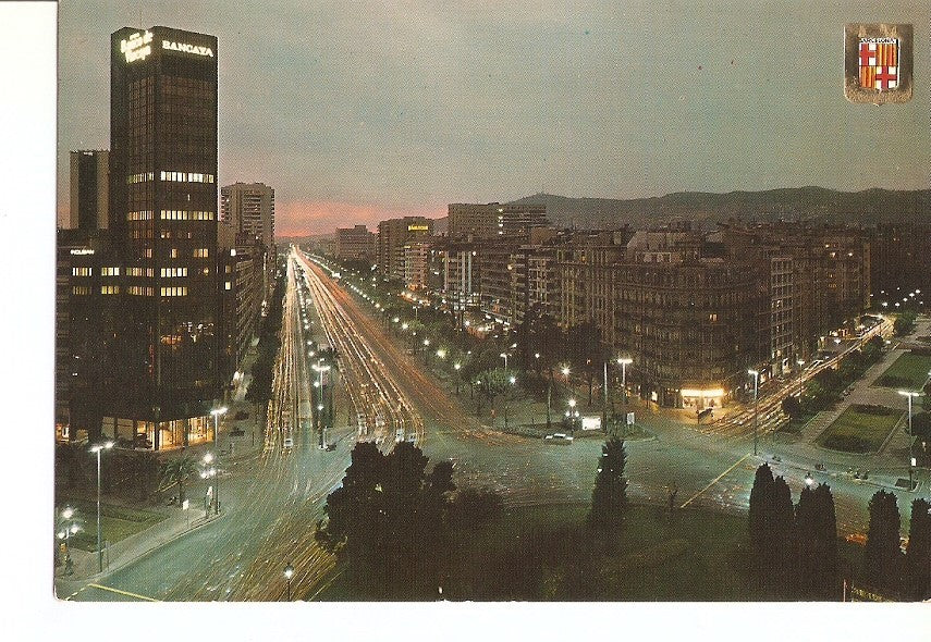 Postal 029138 : Barcelona, Vista nocturna Plaza Calvo Sotelo, Diagonal y General Goded