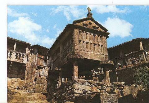 Postal 028842 : Galicia. Horreo tipico en Combarro