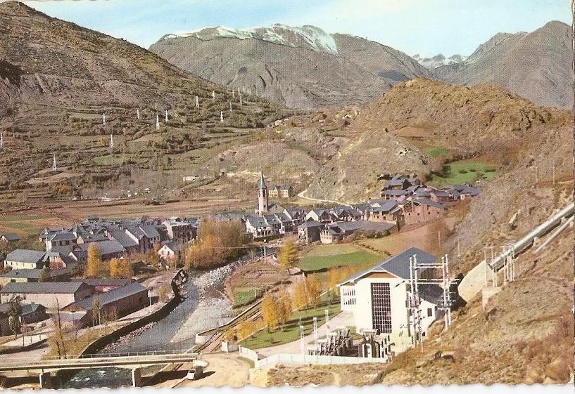 Postal 045582 : Pirineos de Lerida. El Pallars. Panoramica de Esterri de Aneu
