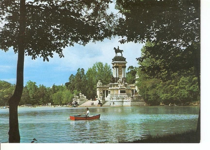 Postal 046110 : Madrid. Estanque del Retiro