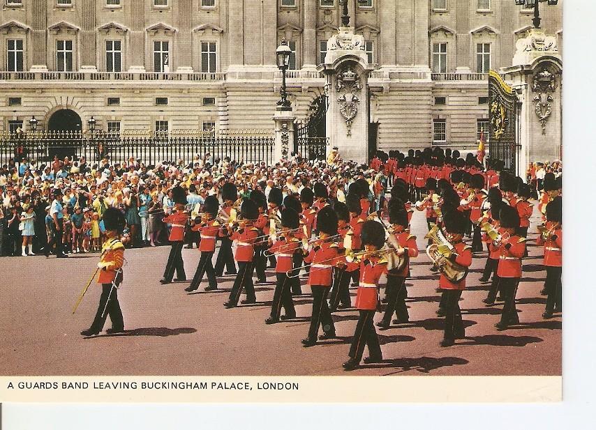 Postal 031828 : A Guards Band Leaving Buckingham Palace London