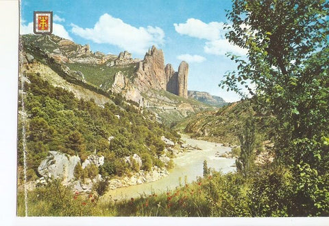 Postal 050495 : Riglos. Vista de los Mallos de Riglos y rio Gallego