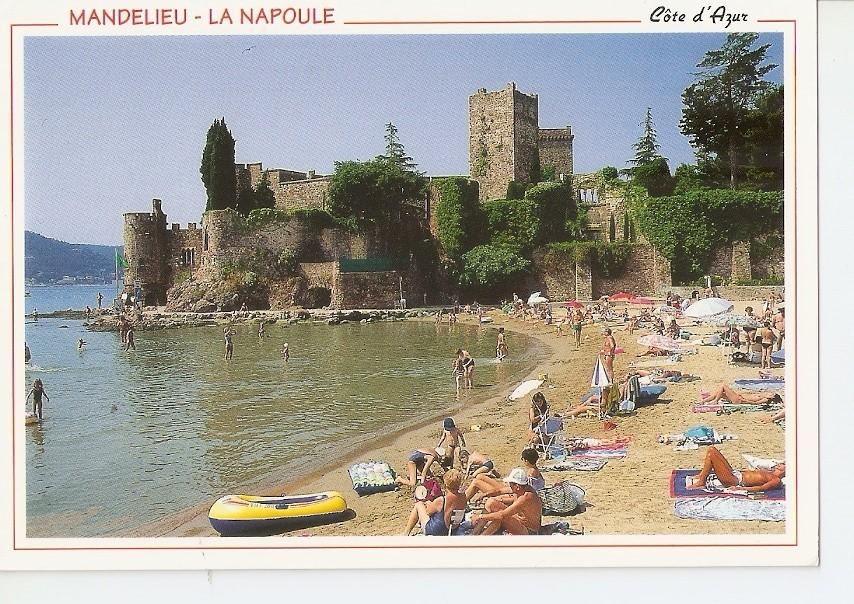 Postal 033132 : Cote dAzur - french Riviera. Mandelieu - La Napoule. Le château et la plage
