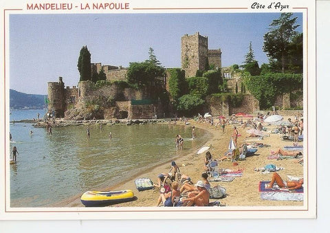 Postal 033132 : Cote dAzur - french Riviera. Mandelieu - La Napoule. Le château et la plage