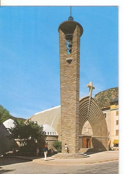 Postal 046869 : Valle del Ribagorzana (Lerida). Pont de Suert. Iglesia Parroquial