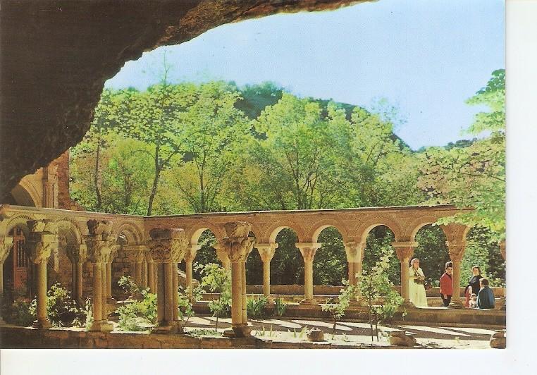 Postal 048294 : Pirineo Aragones (Huesca). San Juan de la Peña. Claustro desde debajo de la roca