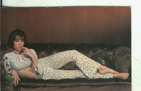 Postal:: Leslie Caron