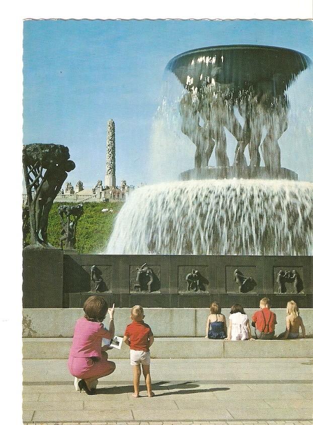 Postal 035656 : Oslo Norway. Vigelandsparken