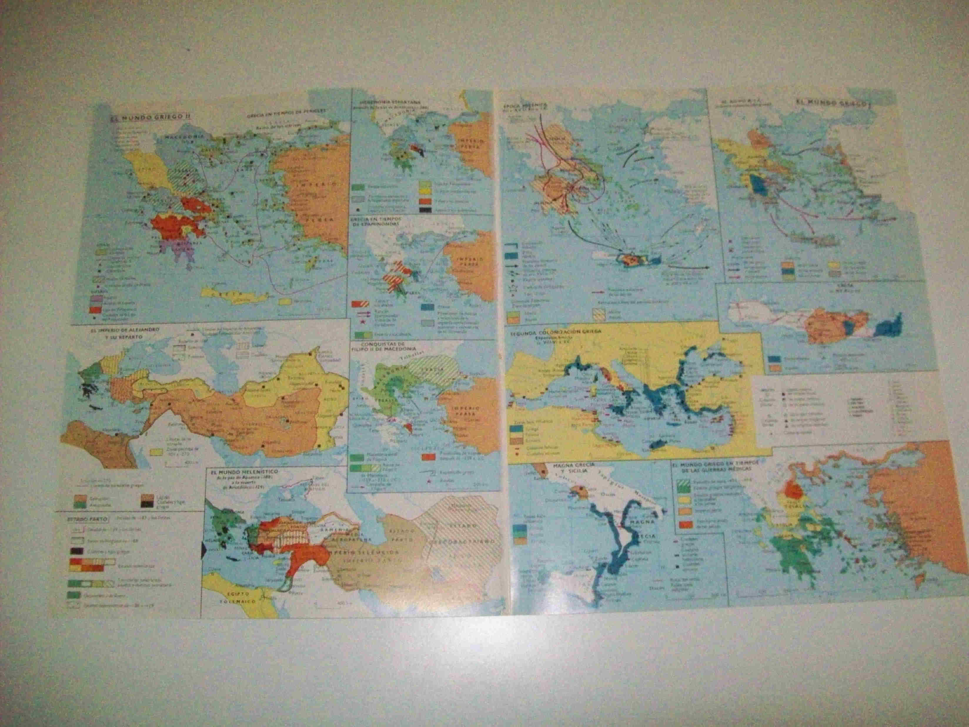 LAMINA LAROUSSE 70102: Mapas de la antigua Grecia